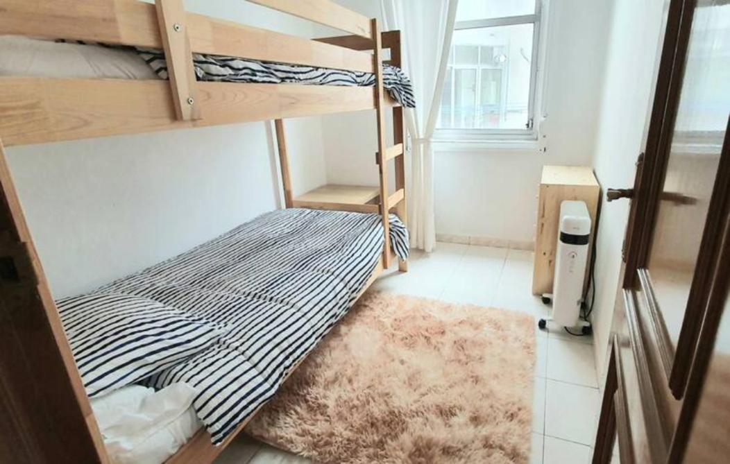 Piso céntrico - Desayuno de bienvenida Apartamento Ferrol Exterior foto